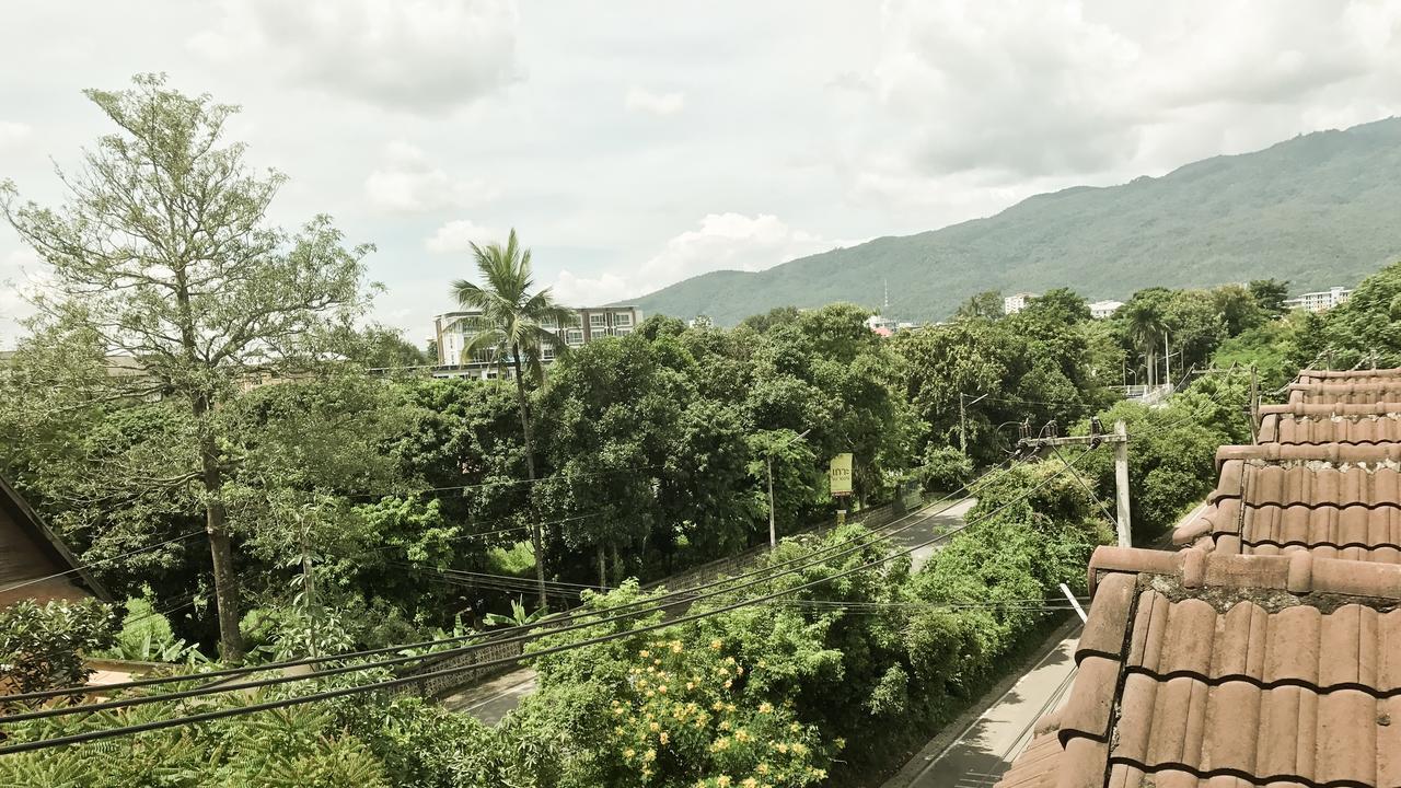 The Doze Chiang Mai Hotel Buitenkant foto